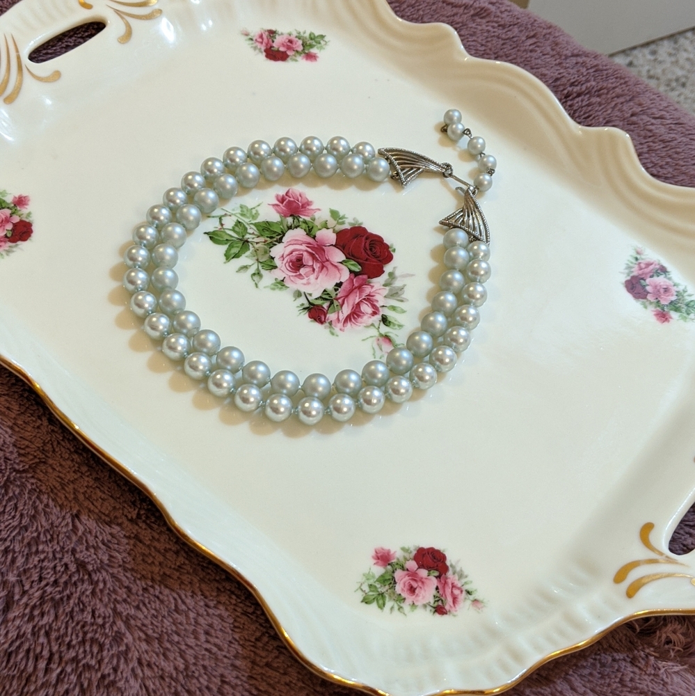 VTG early *SIGNED* Coro faux pearl necklace